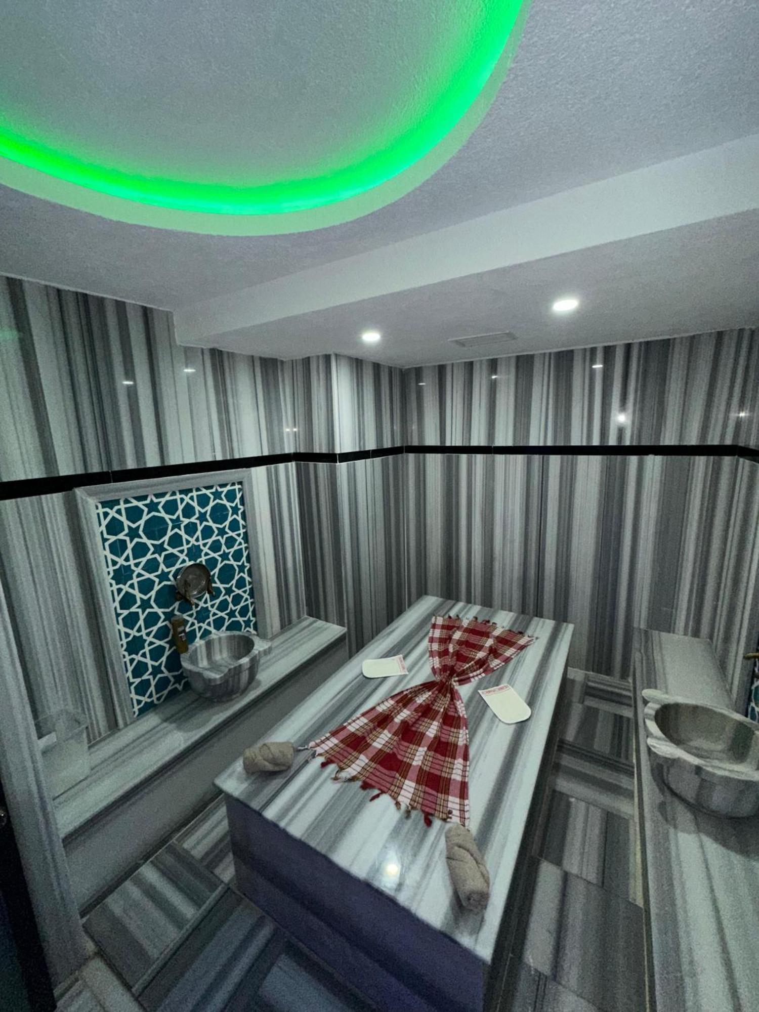 Grand Oezer Hotel Istanbul Eksteriør bilde